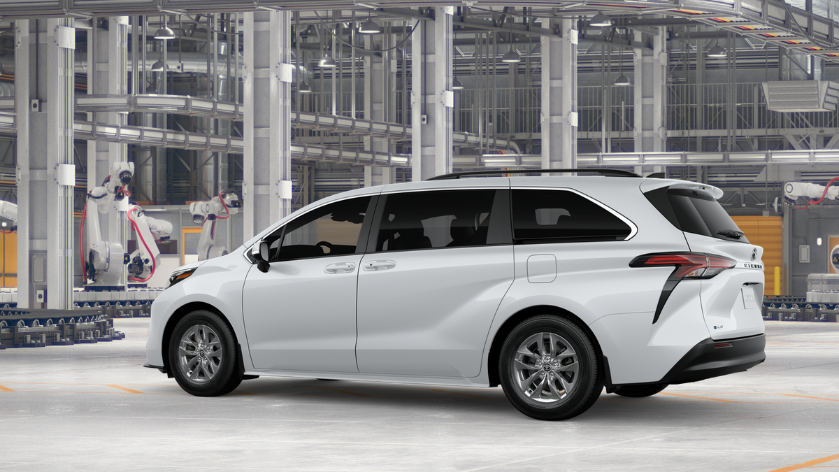 New 2026 Ice Cap Toyota LE image 5