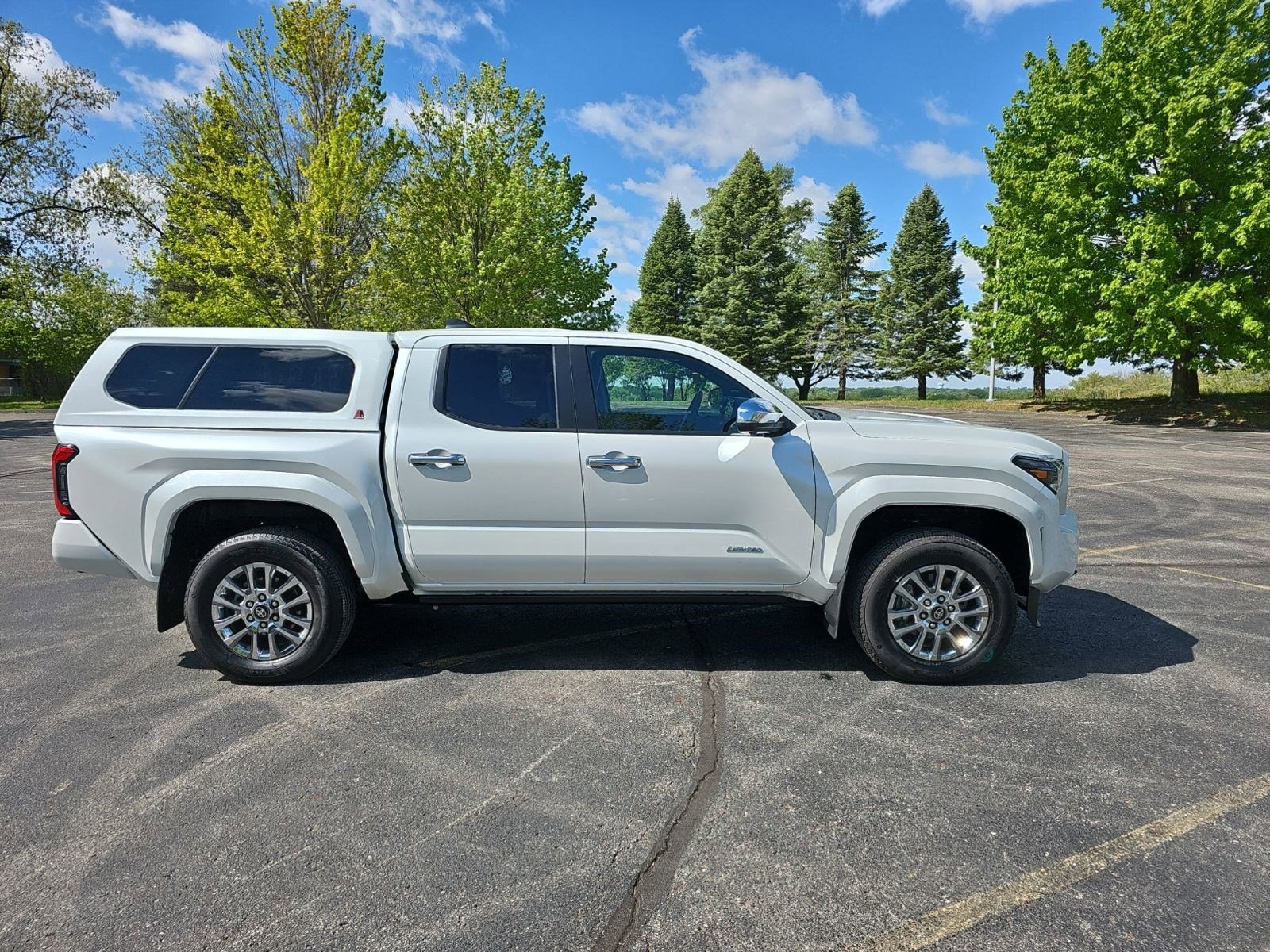 Used 2024 Pearl Toyota Limited image 6