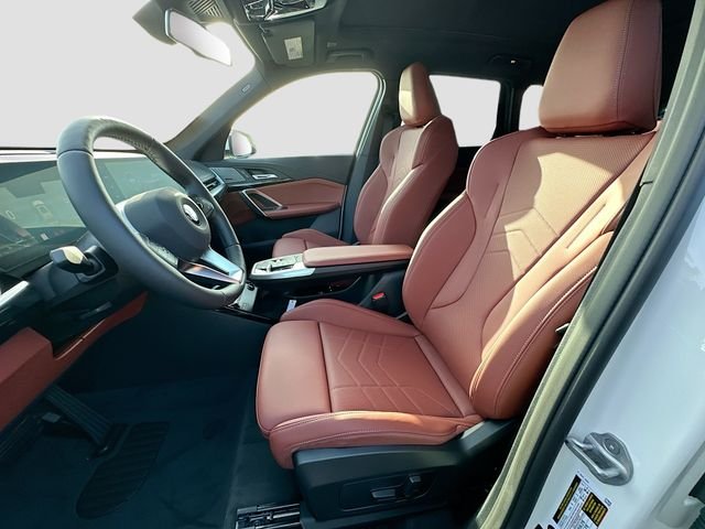New 2026 White BMW xDrive28i image 13