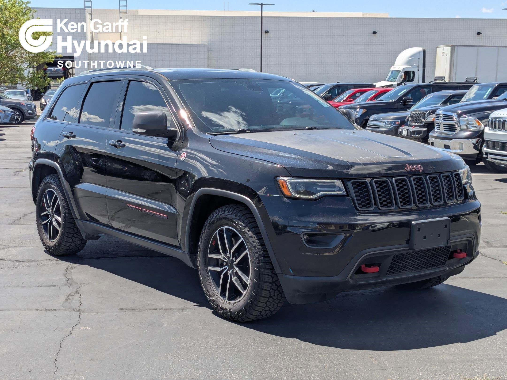 2019 Jeep Grand Cherokee Trailhawk 4WD's photo