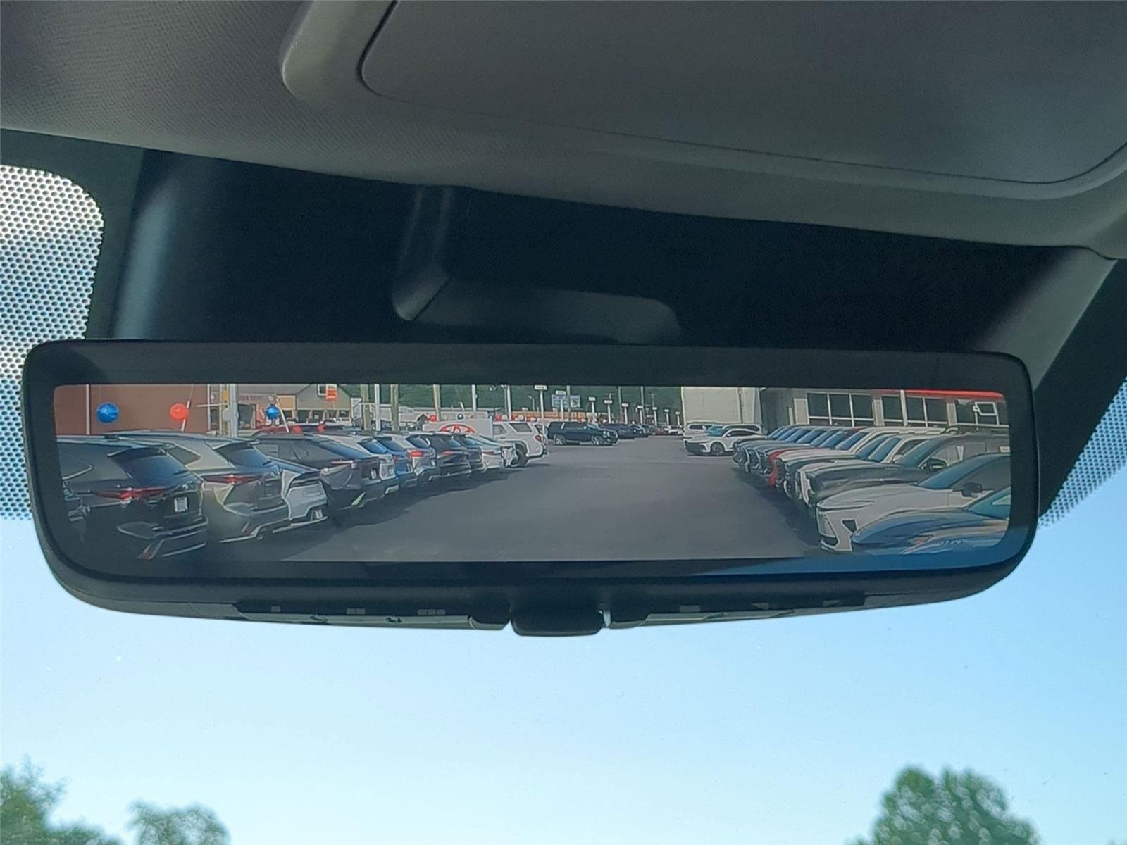 Used 2023  TOYOTA  image 44