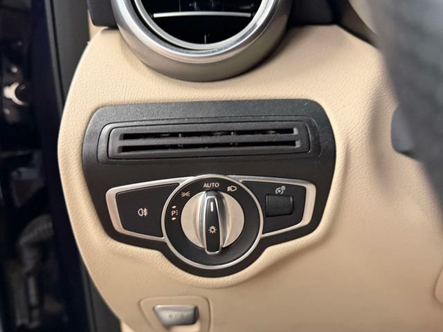 Used 2017 Blue Mercedes-Benz GLC 300 image 21