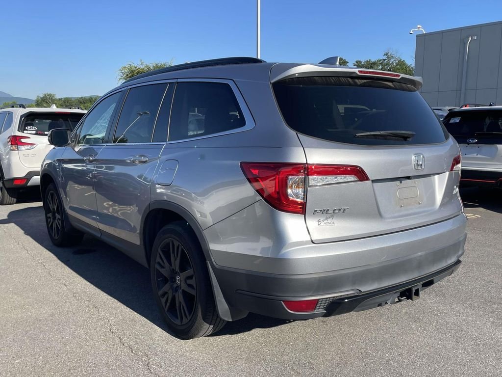 Used 2022 Lunar Silver Metallic Honda Special Edition image 3