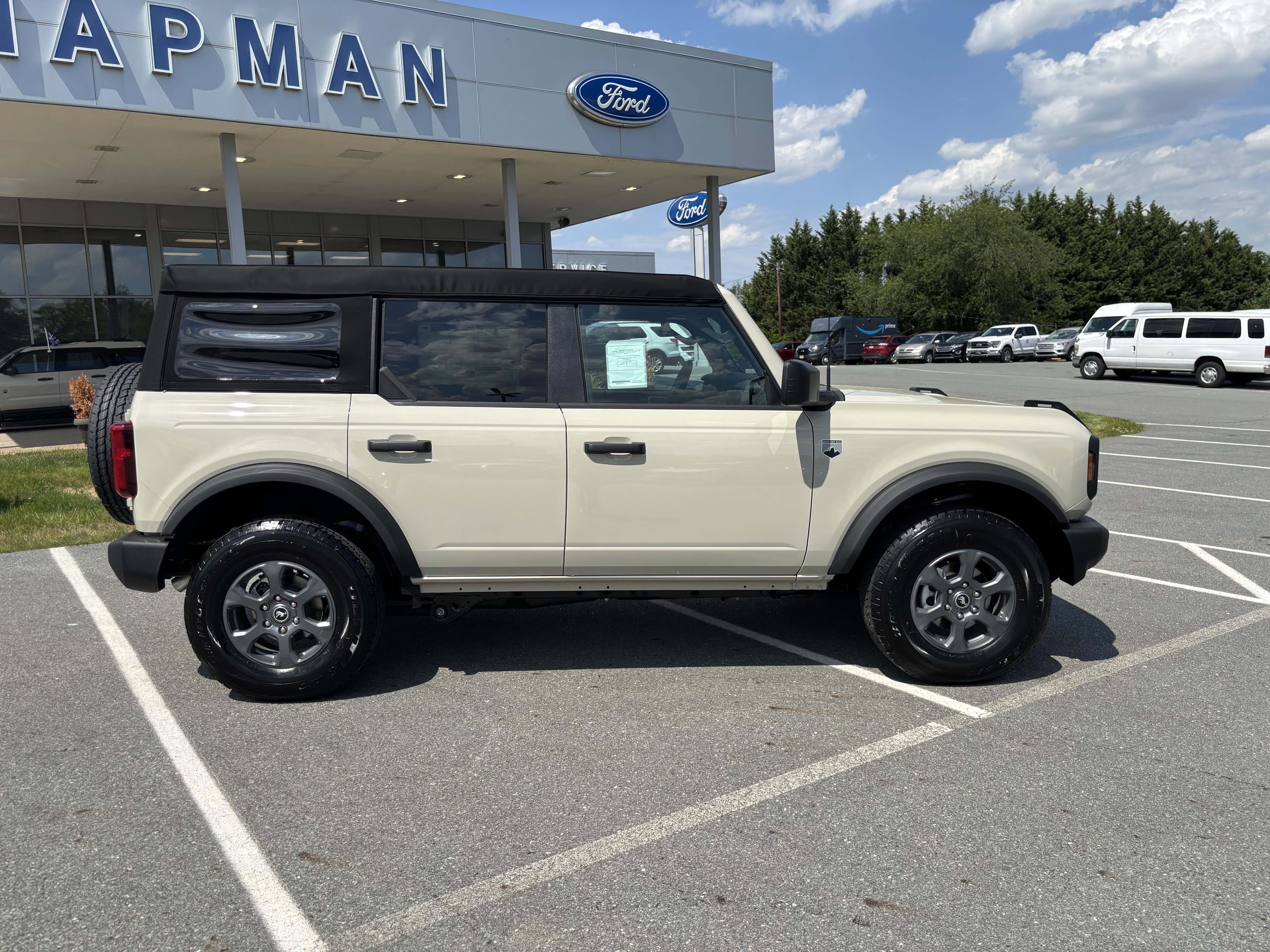 New 2026 Desert Sand Ford Big Bend® image 8