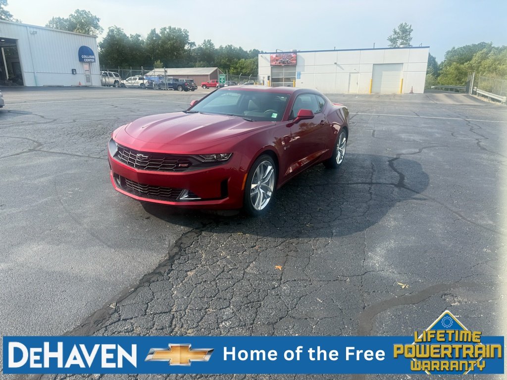 Used 2023 RADIANT RED TINTCOAT Chevrolet 2LT image 2