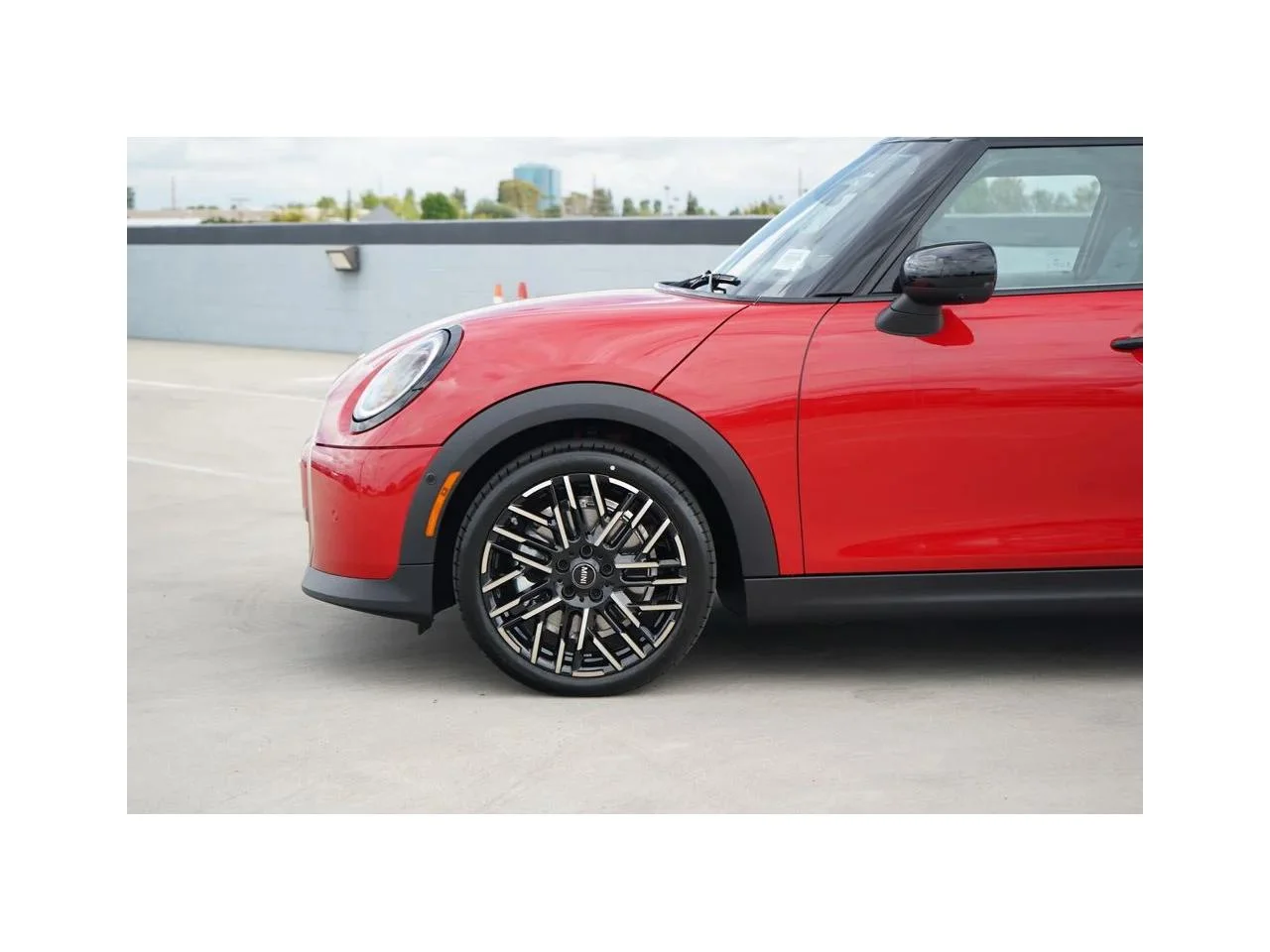 New 2026 Chili Red II MINI ICONIC image 2