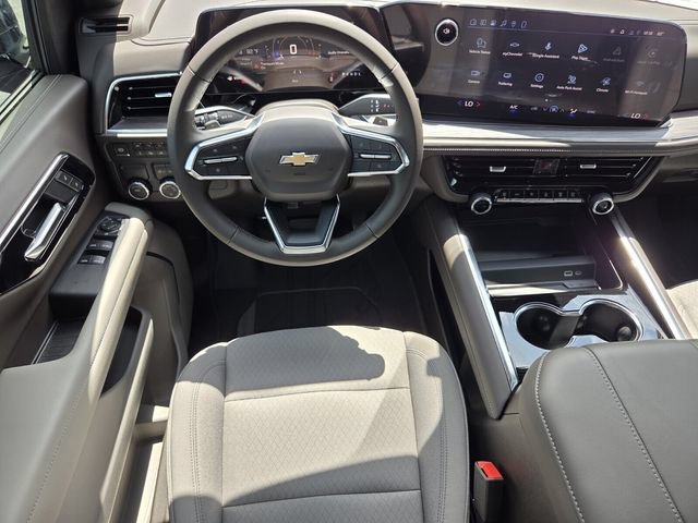 2026 Chevrolet Suburban LS - Photo 11