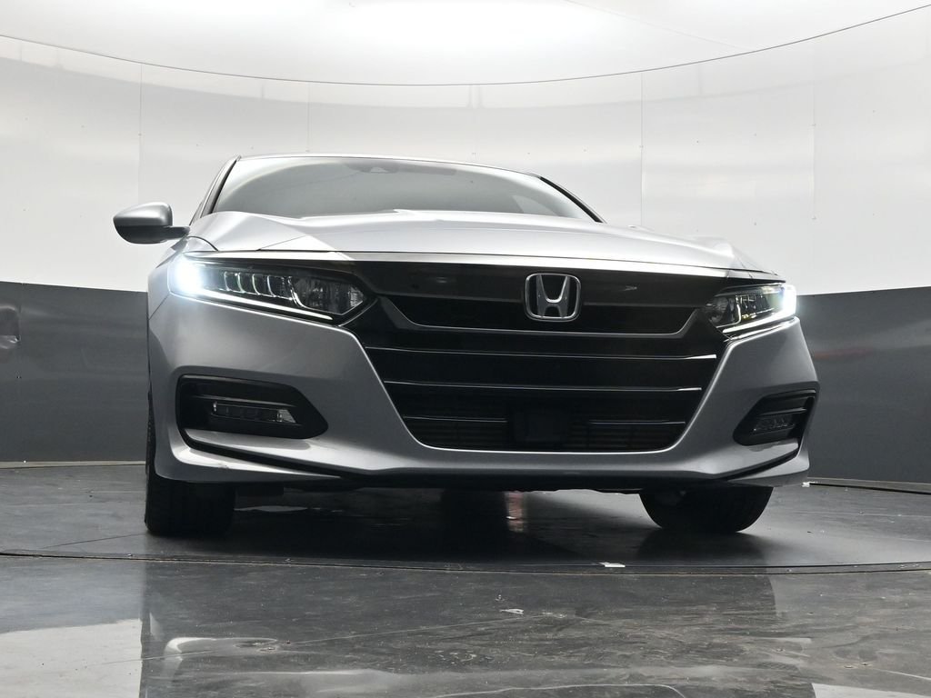 Used 2020  Honda Sport image 31
