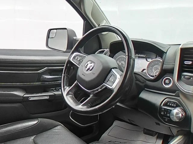 Used 2022 White Ram Laramie image 25
