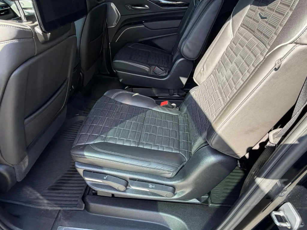 Used 2023 Black Raven Cadillac AWD V-Series image 34