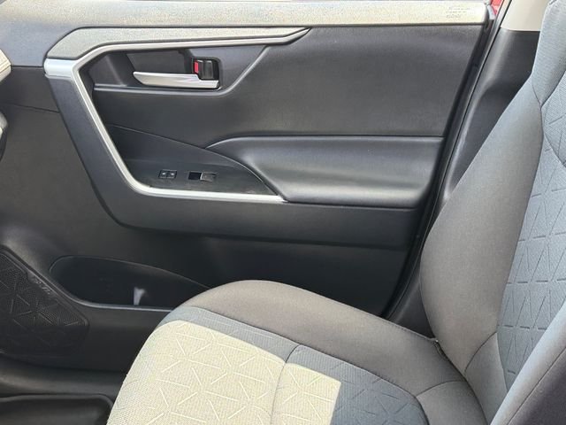 Used 2025 Red Toyota XLE image 18