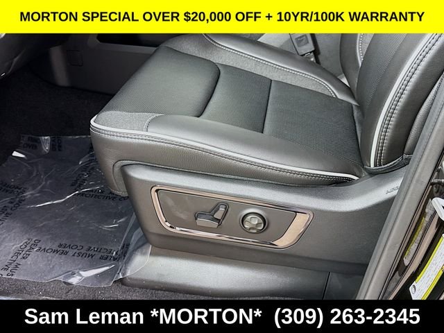 New 2026 Diamond Black Crystal Pearl-Coat Exterior Paint Ram Limited image 20