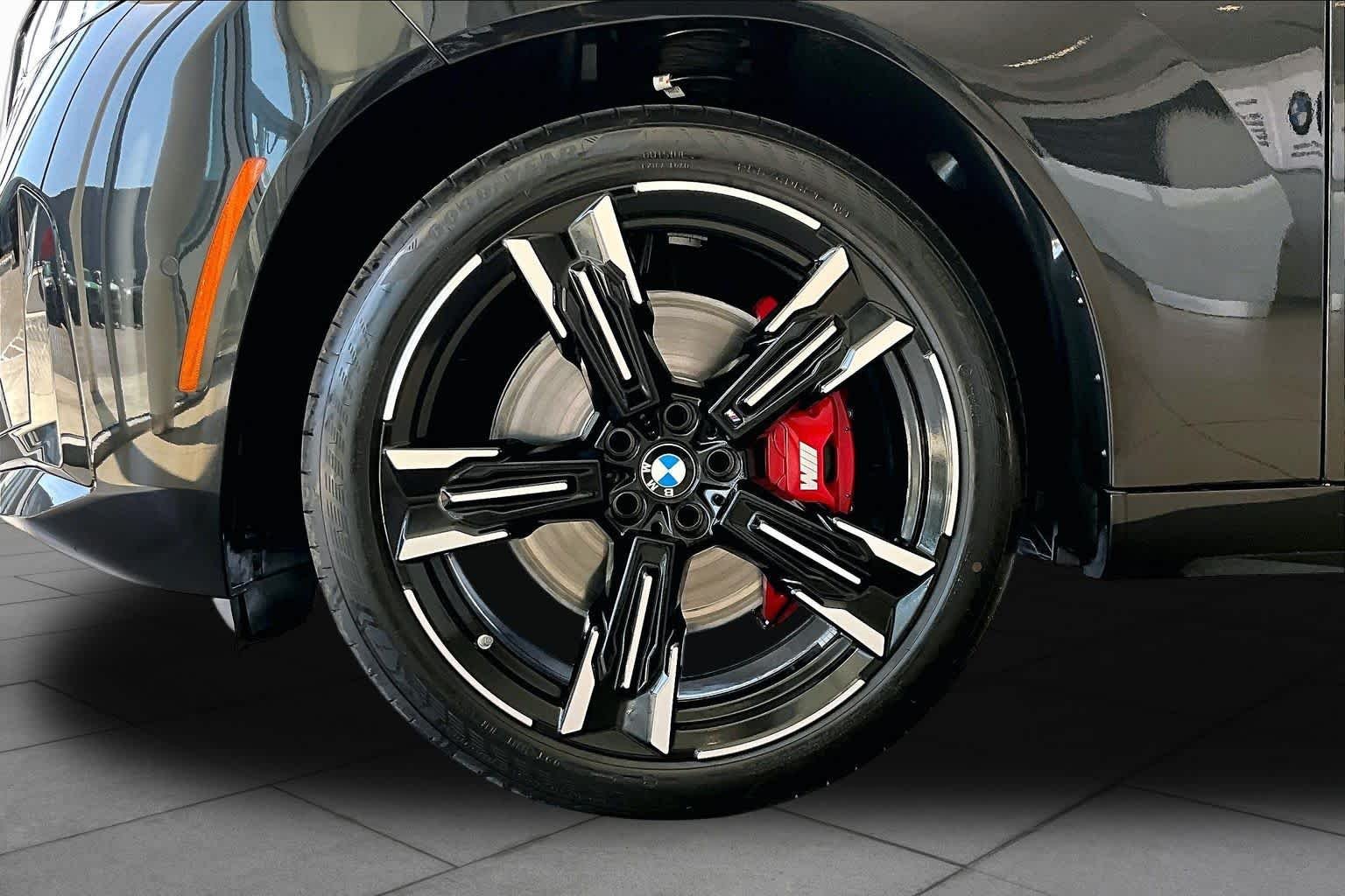 New 2026 Black Sapphire Metallic BMW M50 xDrive image 10