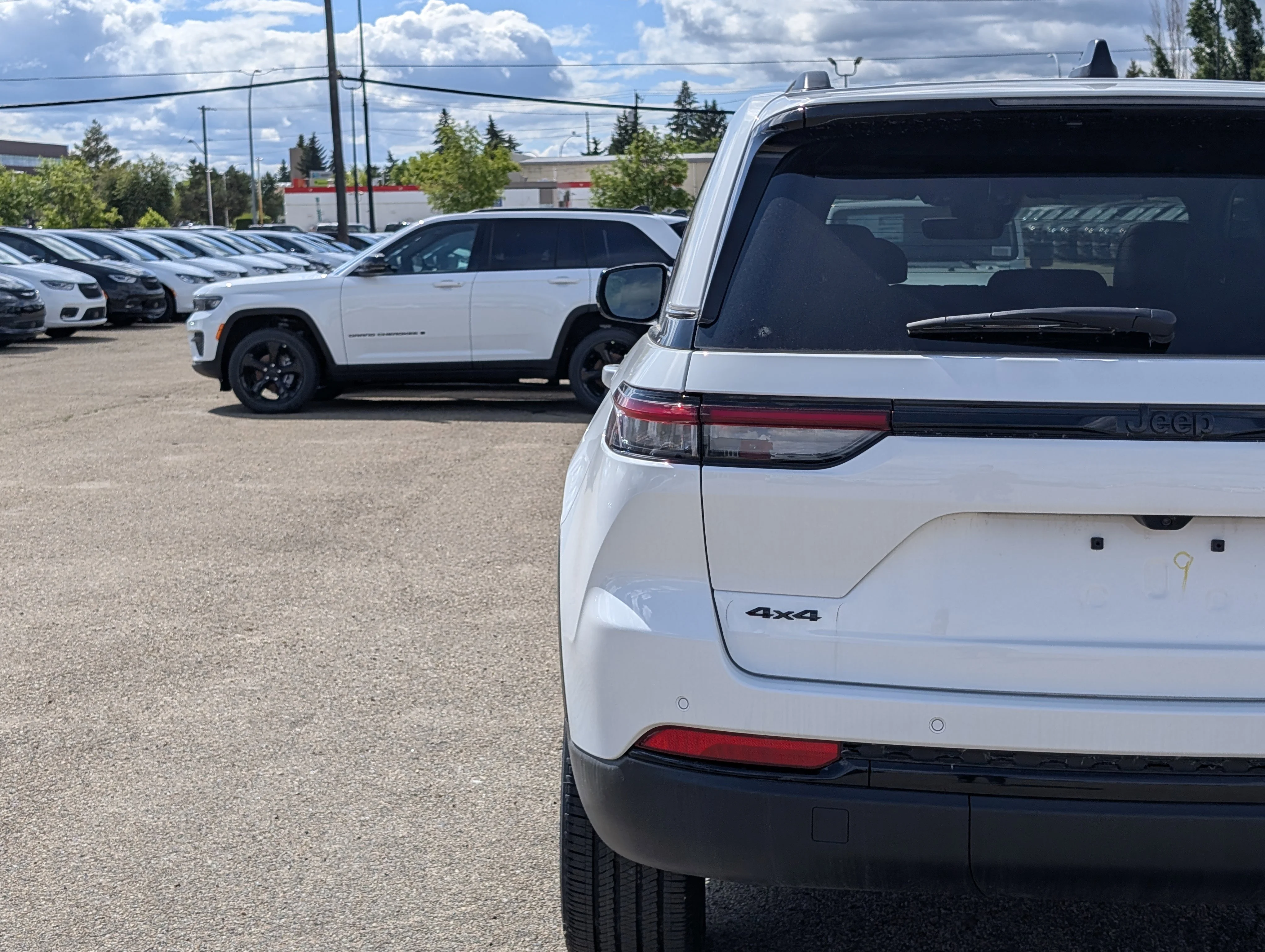 New 2025 Bright White Jeep Altitude image 13