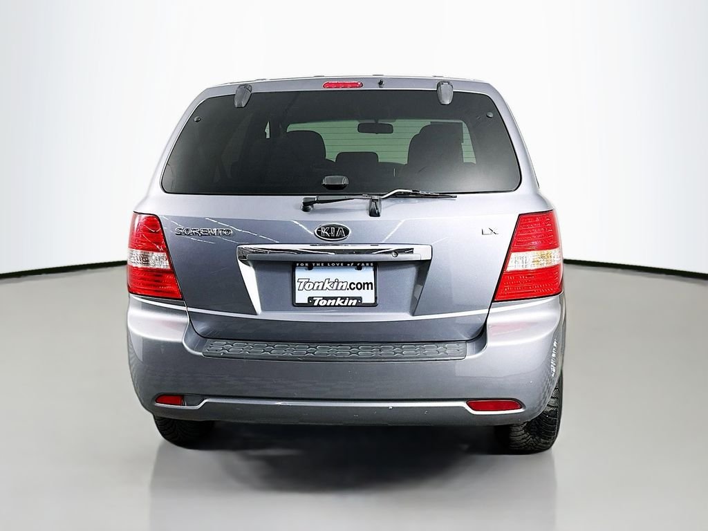 Used 2008 Alpine Gray Kia LX image 7