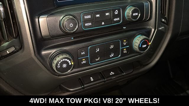 Used 2018 Graphite Metallic Chevrolet LT image 19