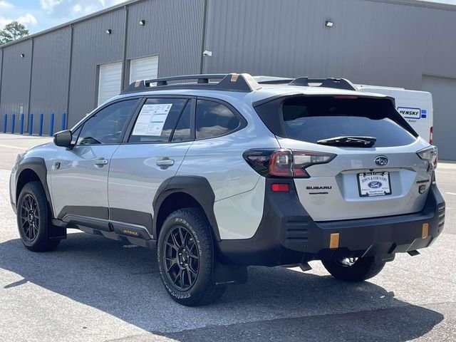 Certified Used 2022 Ice Silver Metallic Subaru Wilderness image 27