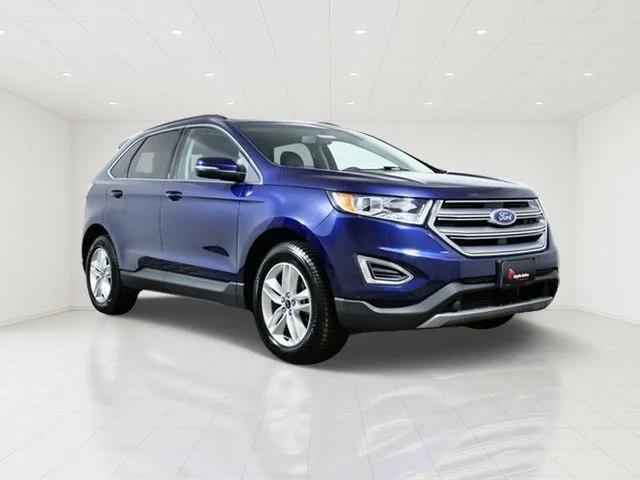 Used 2016 Blue Ford SEL image 1