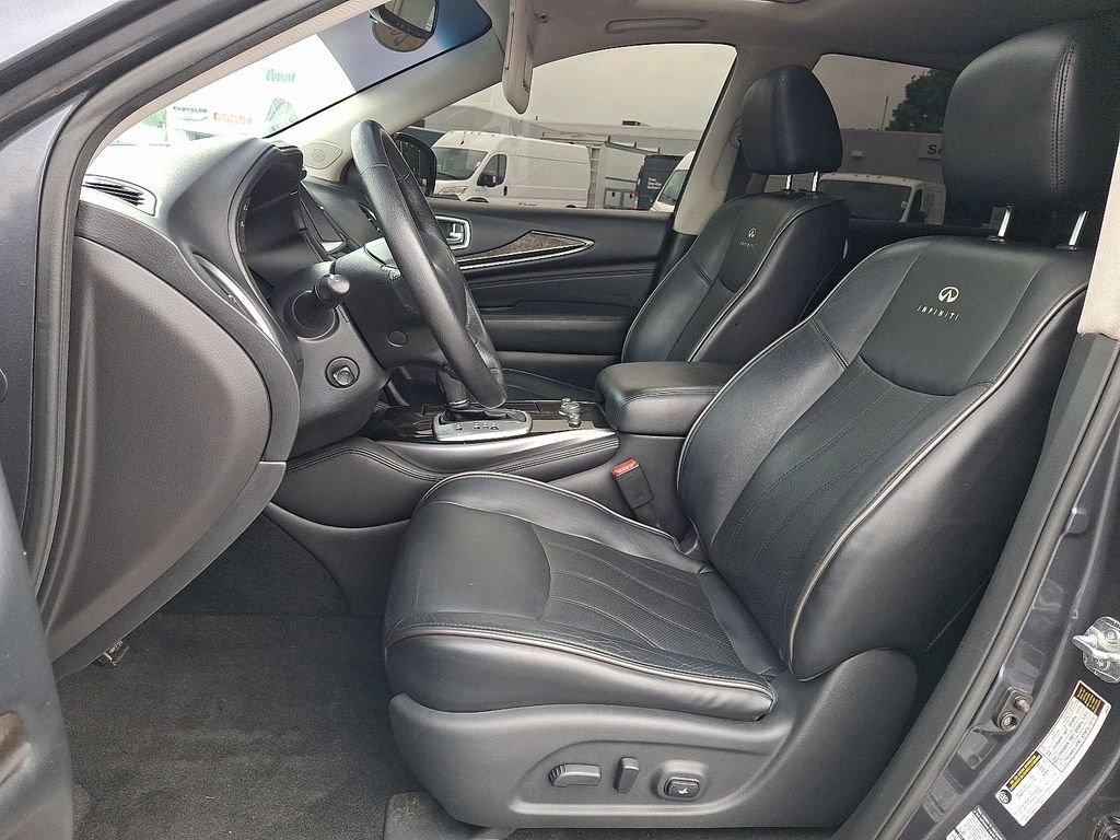 Used 2014 Gray INFINITI Base image 16