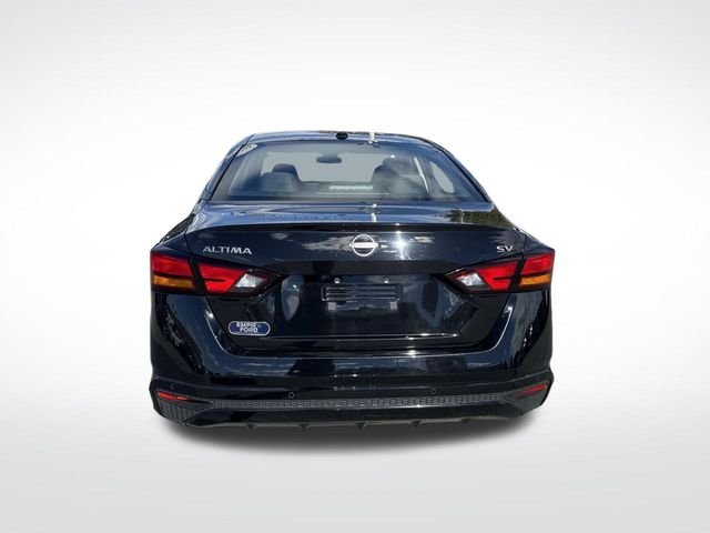 2023 Nissan Altima 2.5 SV photo 4