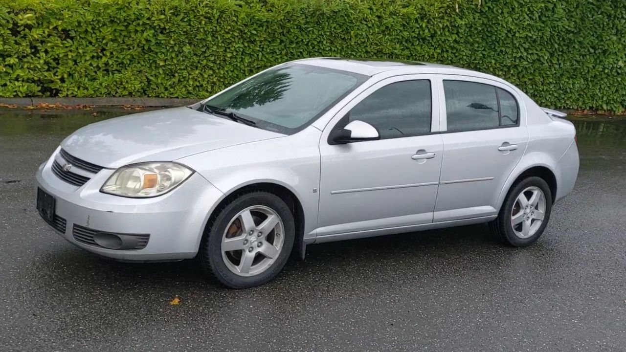 2008 Chevrolet Cobalt LT photo 3