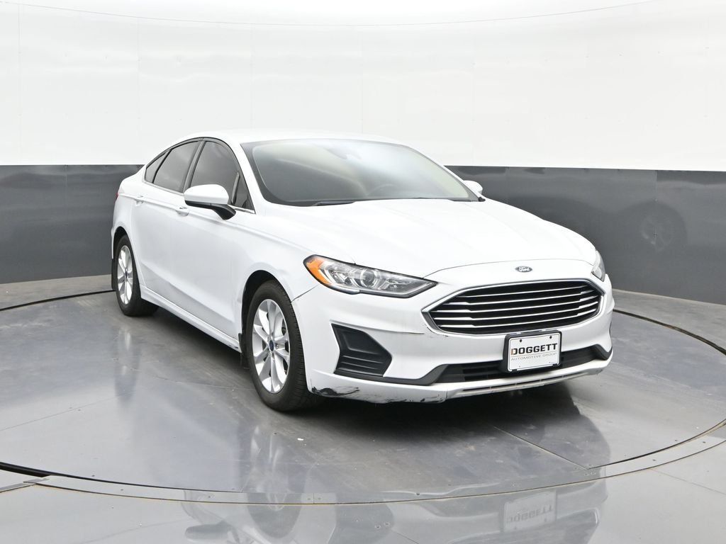 Used 2019 White Ford SE image 22