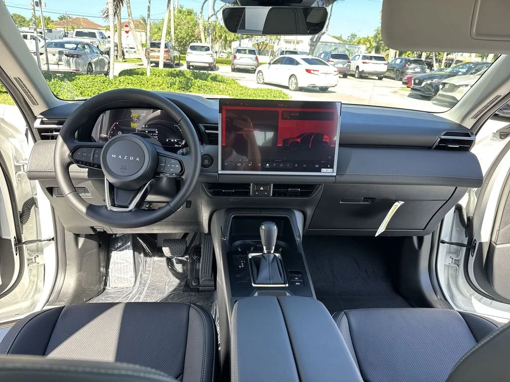 New 2026 White Metallic Mazda 2.5 S Premium Plus AWD image 36