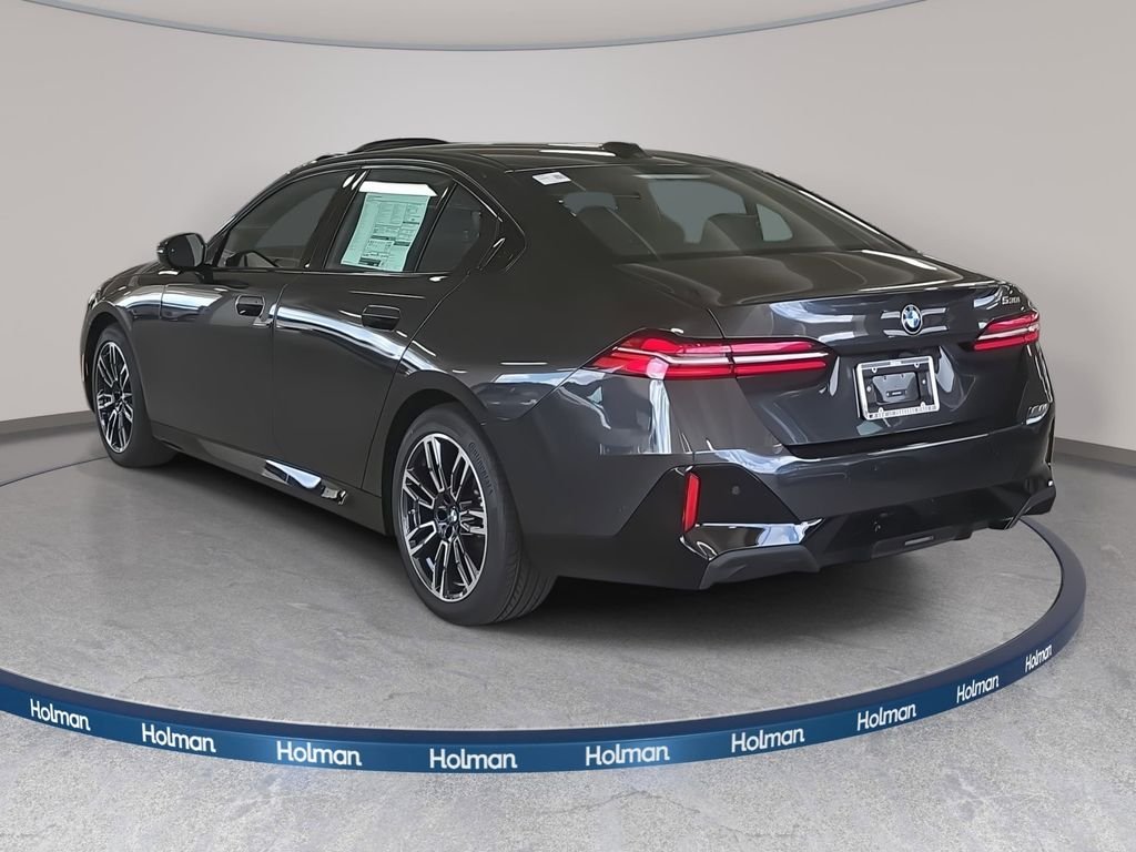 Used 2026 Dark Graphite Metallic BMW 530i image 6