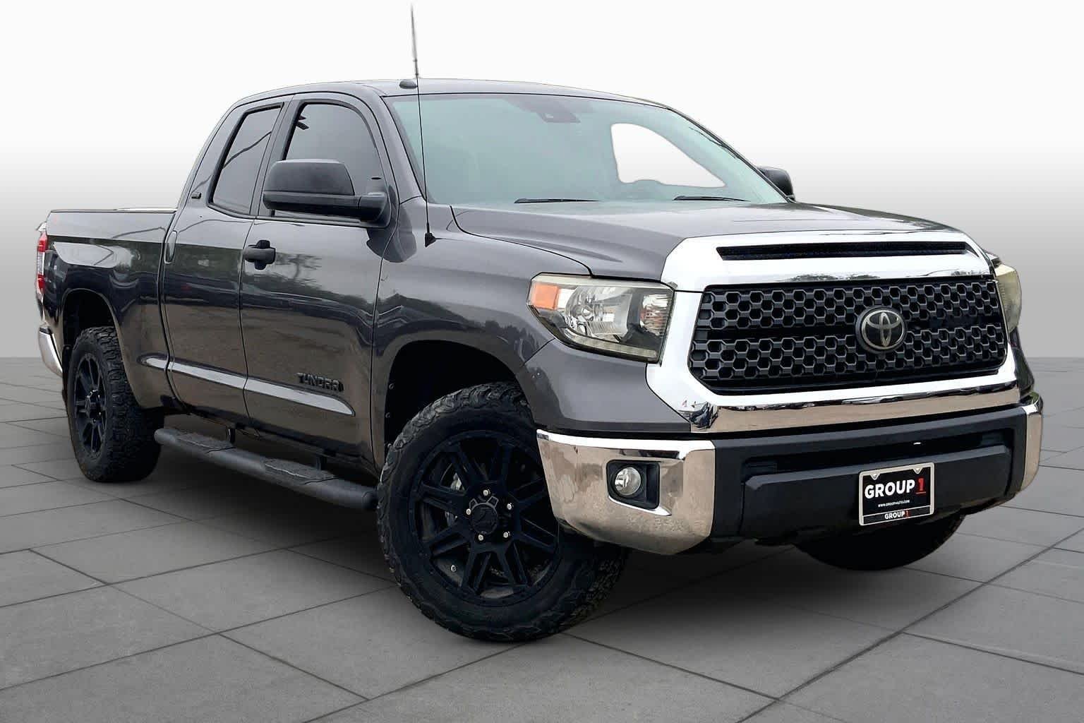 Used 2019 Magnetic Gray Metallic Toyota SR5 image 3