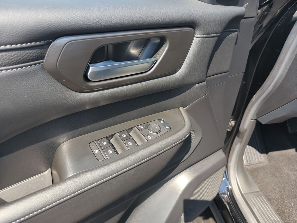 Used 2025 Black Nissan SV image 19