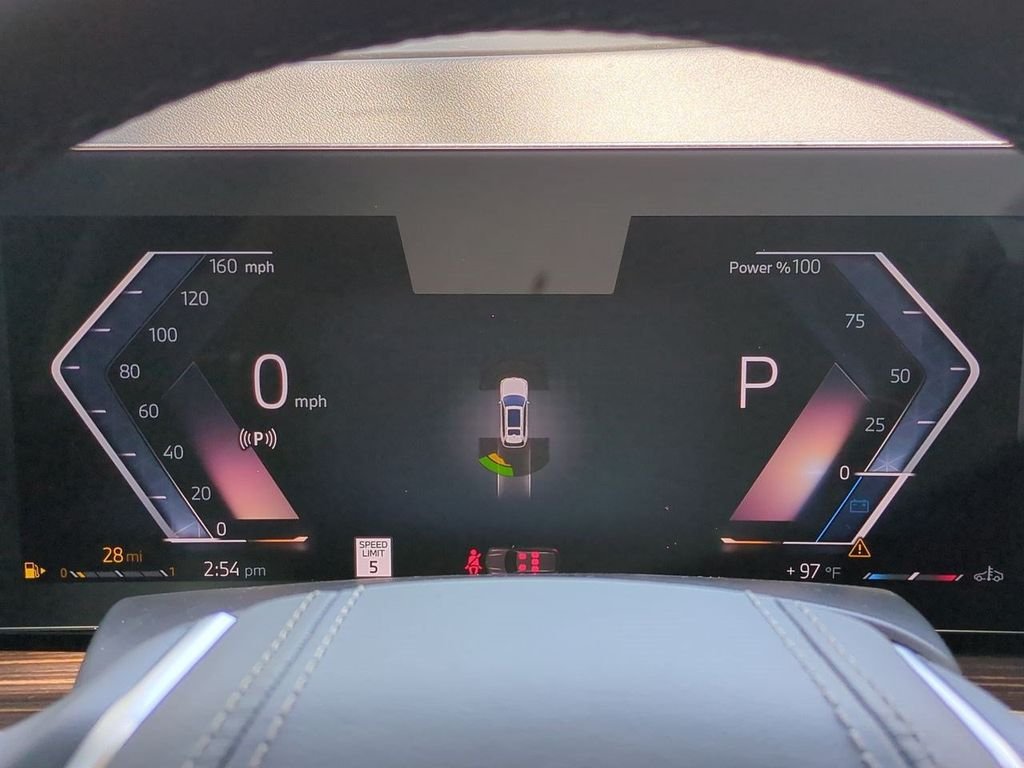 New 2027 Alpine White BMW xDrive40i image 27