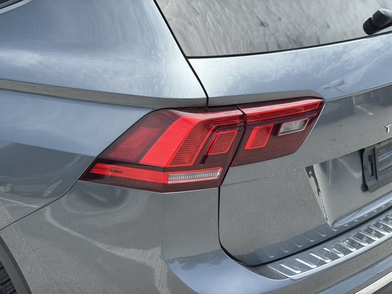 Used 2024 Platinum Gray Metallic Volkswagen Wolfsburg Edition image 7