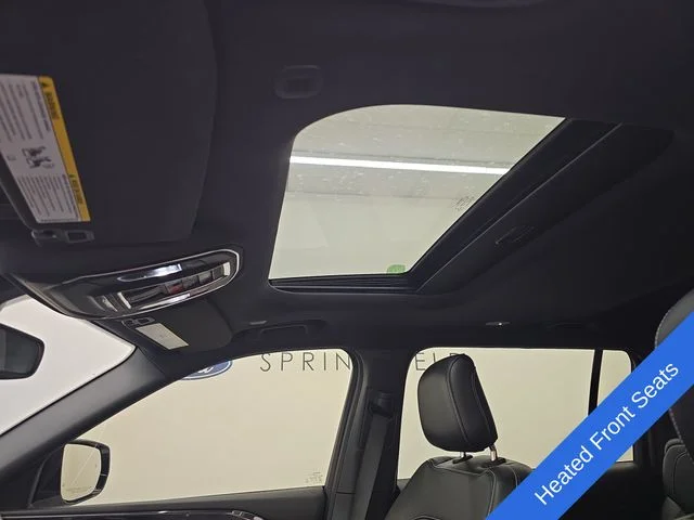 Used 2022 Bright White Clearcoat Jeep Altitude image 22