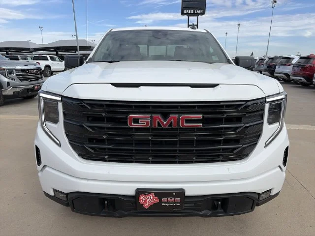 New 2026 White GMC Elevation image 9