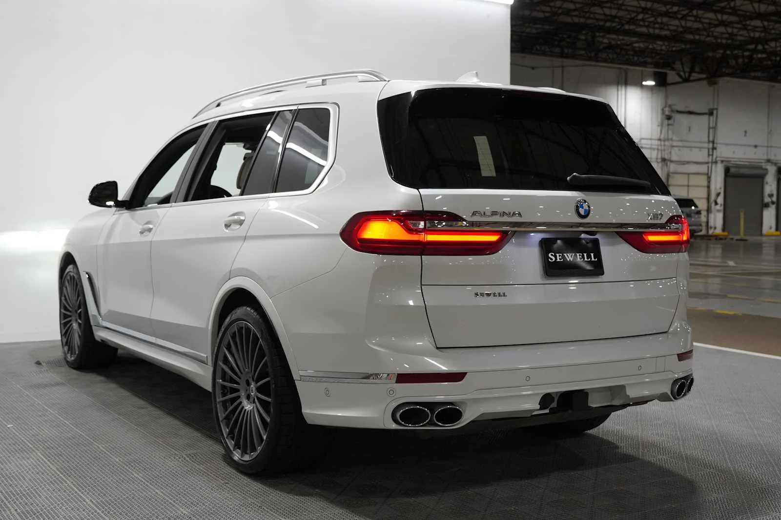 Certified Used 2022 Mineral White Metallic BMW ALPINA XB7 image 6