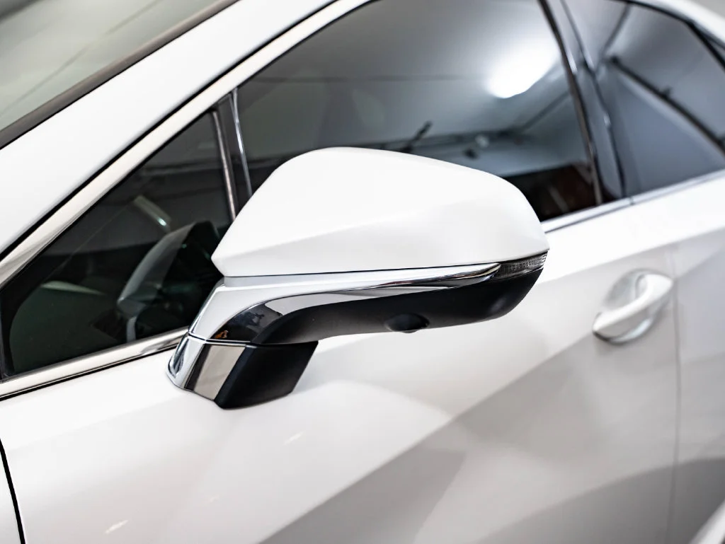Used 2019 Eminent White Pearl Lexus 450h Premium image 17