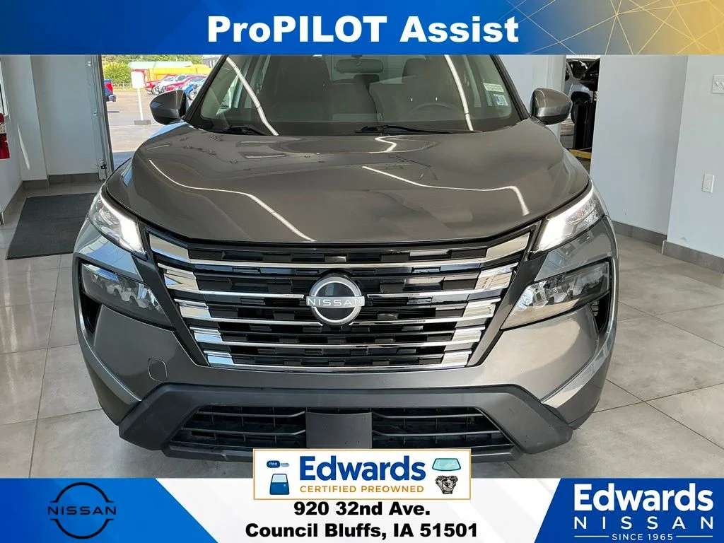 Certified Used 2024 Gray Nissan SV image 3