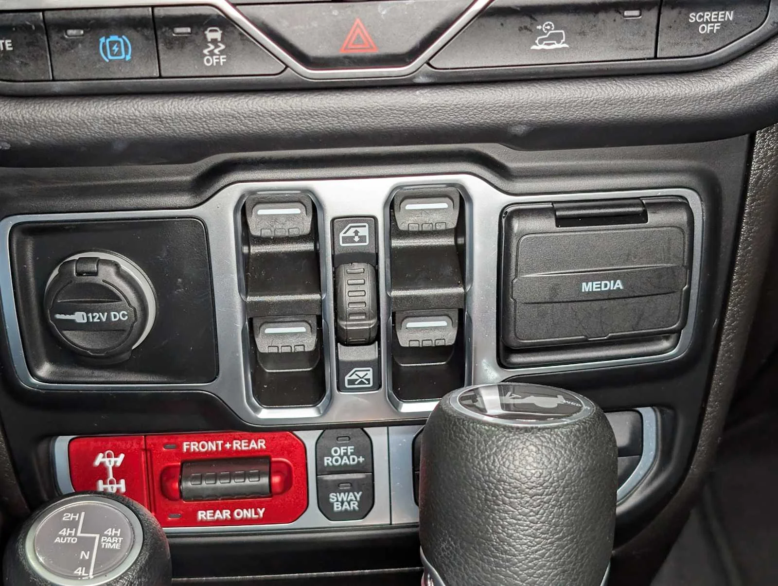 2024 Jeep Wrangler 4xe Rubicon 4XE - Photo 34