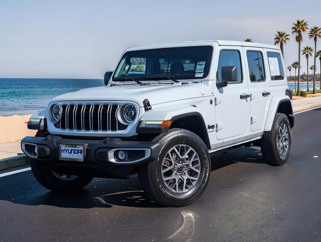 2025 Jeep Wrangler 4-Door Sahara - Photo 3