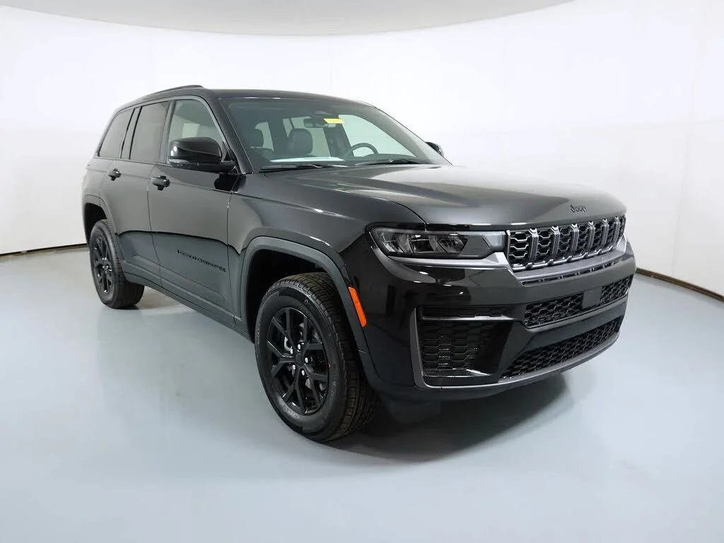 New 2026 Black Jeep Altitude image 1