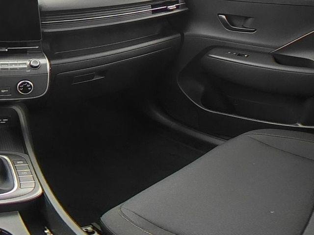 New 2027 Gray Hyundai SE AWD image 38