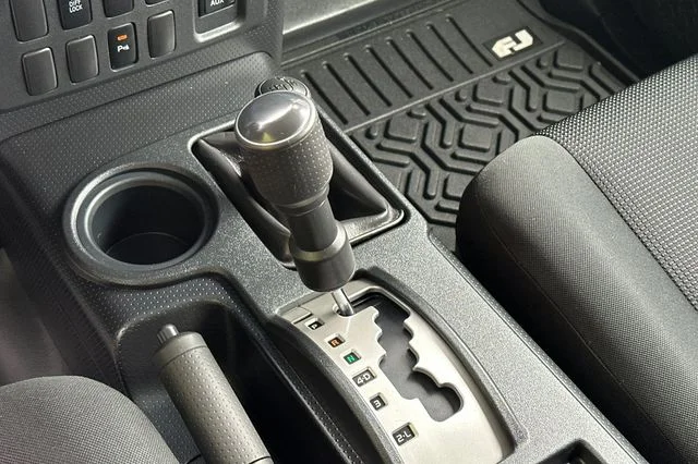 Used 2008 Blue Toyota Base image 24