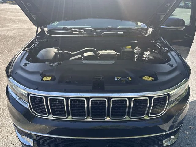Used 2022 Black Jeep Series I image 33