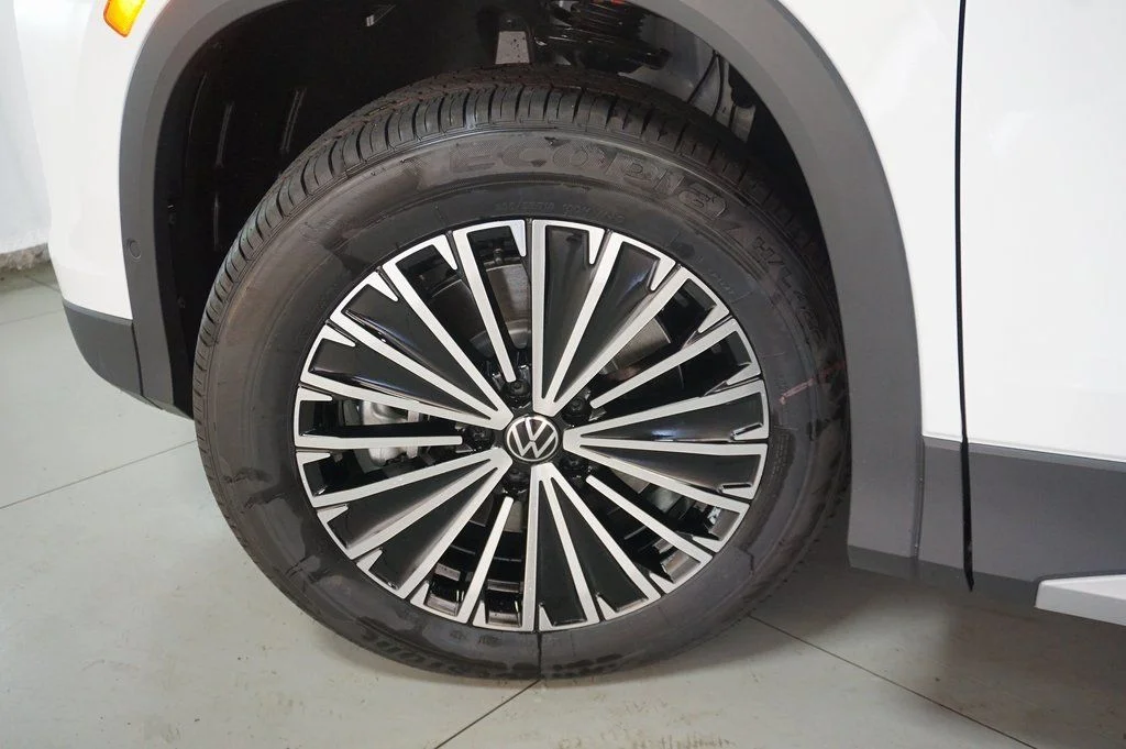 2025 Volkswagen Tiguan S - Photo 25