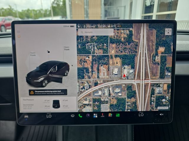 2025 Tesla Model 3 Long Range - Photo 20