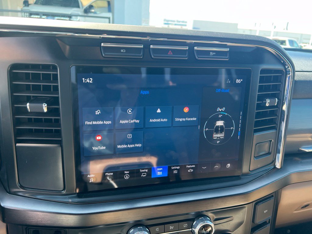 Used 2023 Black Ford Lariat image 9