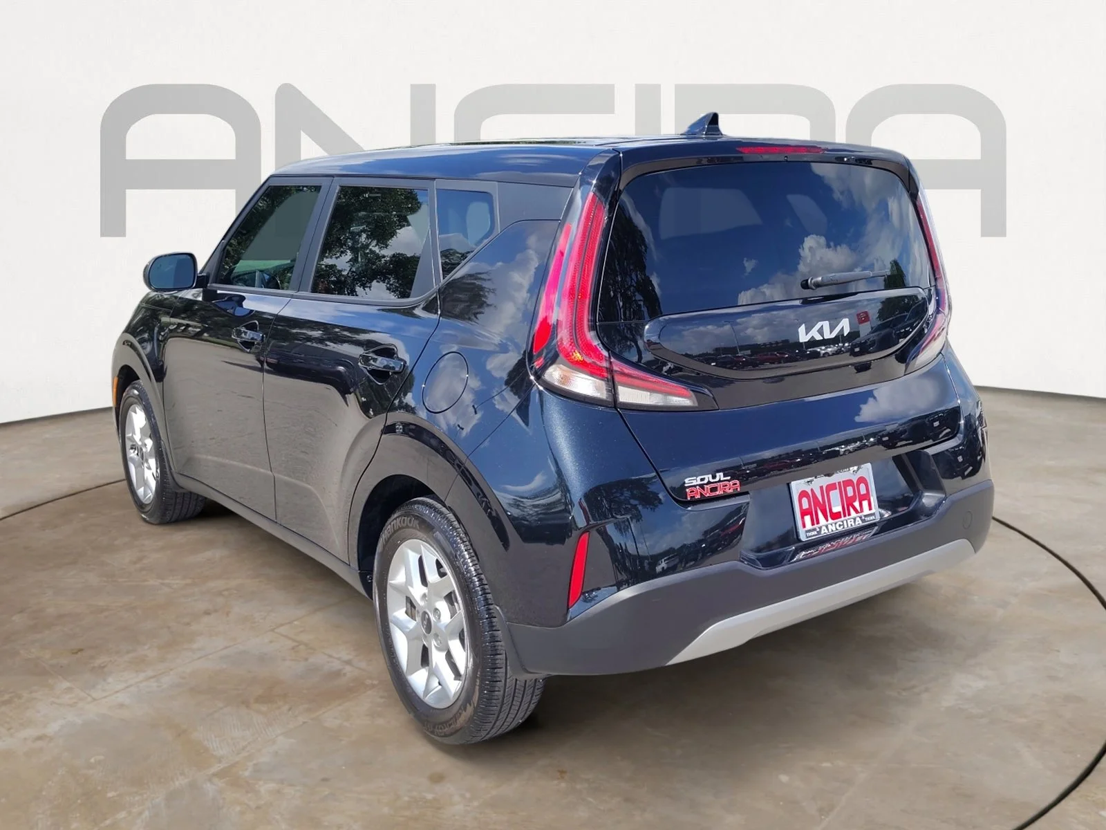 Certified Used 2023 Fusion Black Kia LX image 12