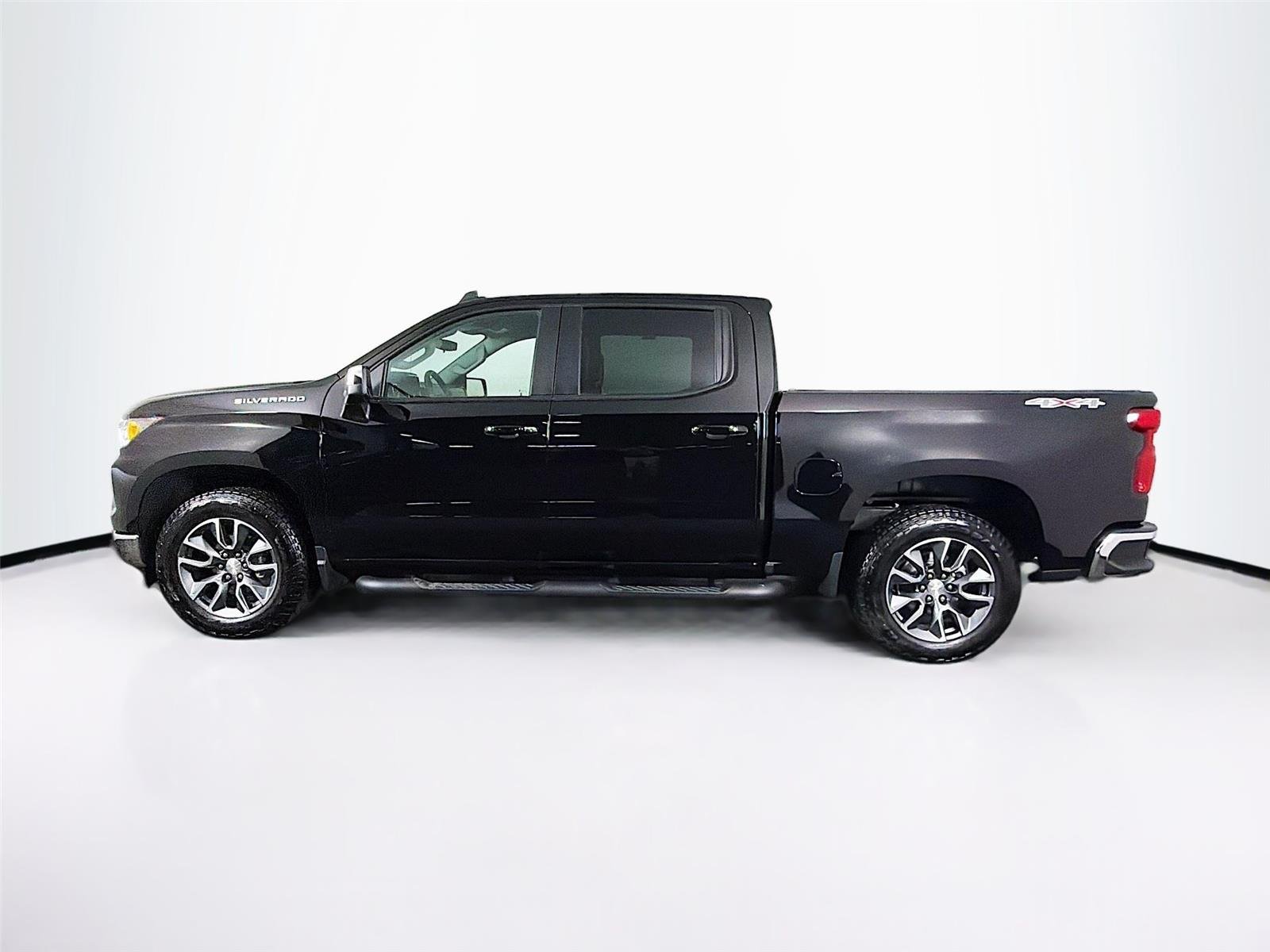 Used 2024 Black Chevrolet LT (2FL) image 8