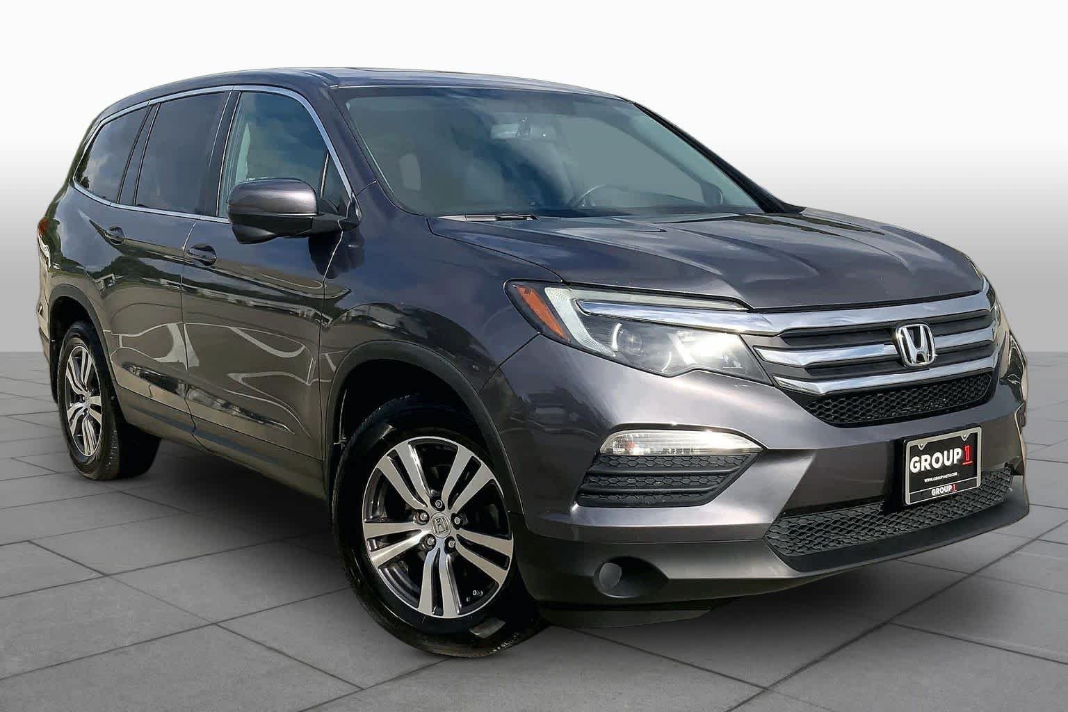 Used 2017 Modern Steel Metallic Honda EX-L image 3