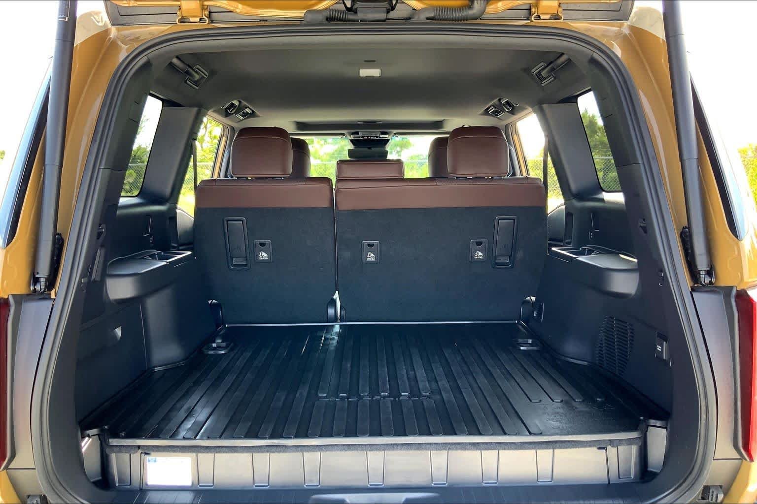 Used 2025 Trail Dust/Gray Scape Toyota  image 34